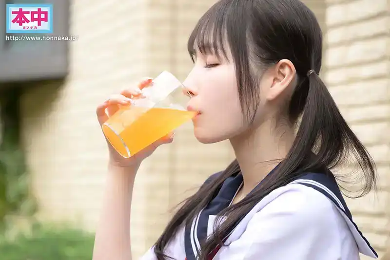 HMN-690 睡奸從小看着長大的侄女身子！純潔少女被藥迷暈，叔叔雞巴猛插無數次，種付壓迫中出し開發小穴 ~ 香水純的劇照9