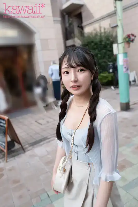 CAWD-823 新人出道！從山形來玩的無垢田舍娘被街頭色色採訪套路成功！強引說服她出演 首次亮相 AV DEBUT ~ 平山羽那的劇照15