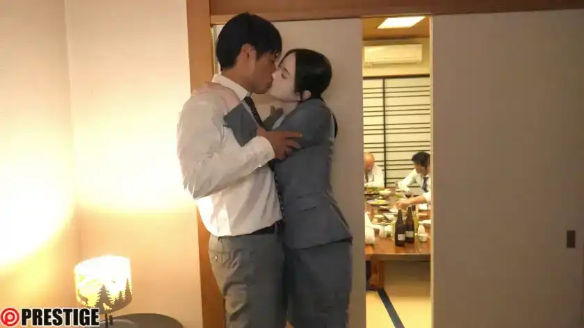 KIT-006 變身接吻狂的後輩…整夜舌吻偷情到天亮 ~ 本田桃的劇照5