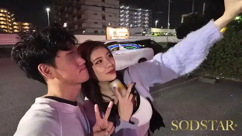 START-306 周五夜，與比女友還熟的發小匯合。像學生一樣玩瘋累癱的我們，隨興進了酒店，第一次看到她那欲女臉，剎不住車到天亮還狂幹不停。 ~ 神木麗的劇照17