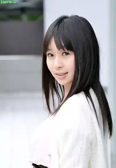 羽月希封面照片寫真