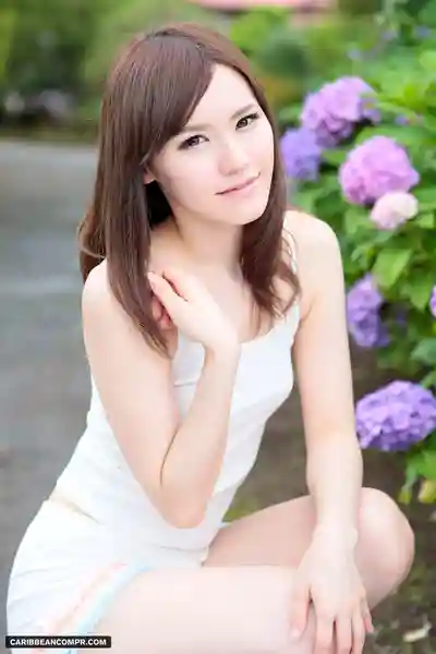上原結衣封面照片寫真