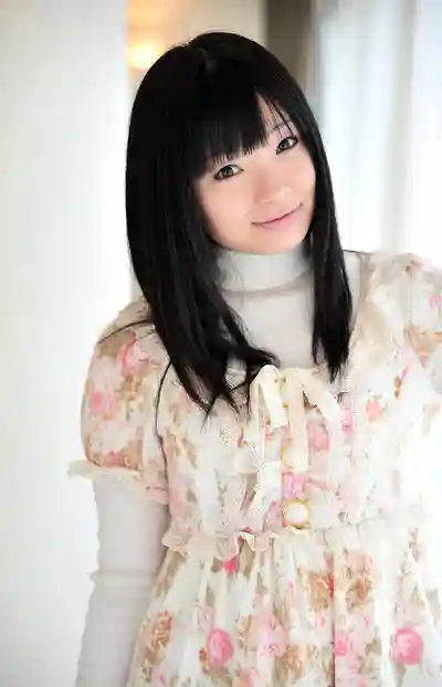 前田阳菜封面照片寫真