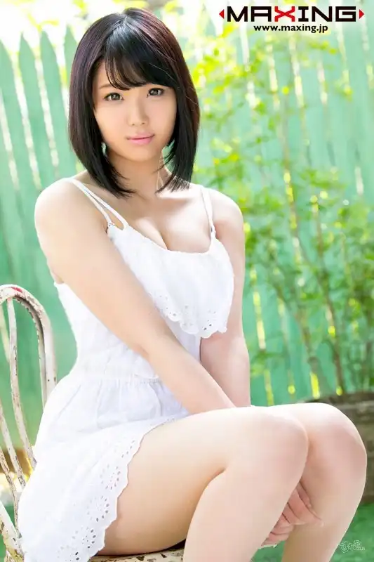 石神里美第4張寫真