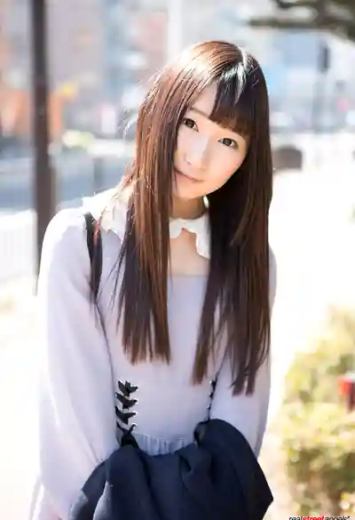 梦乃美笑封面照片寫真