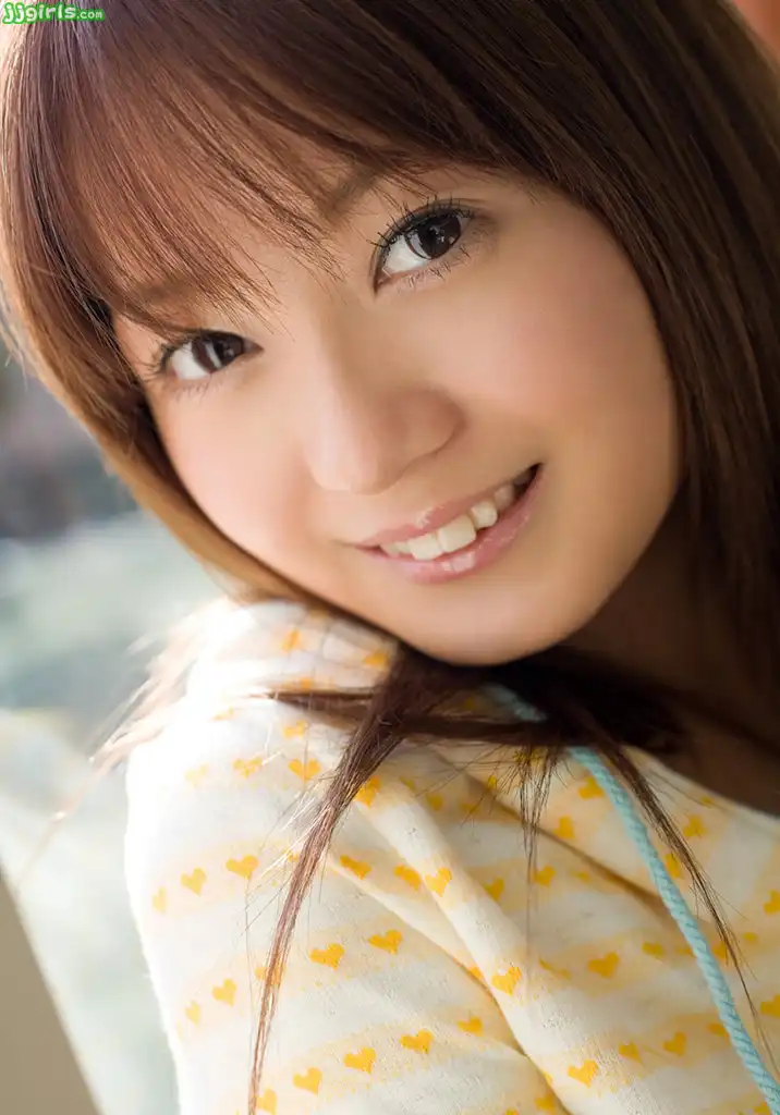 石原莉奈第84張寫真