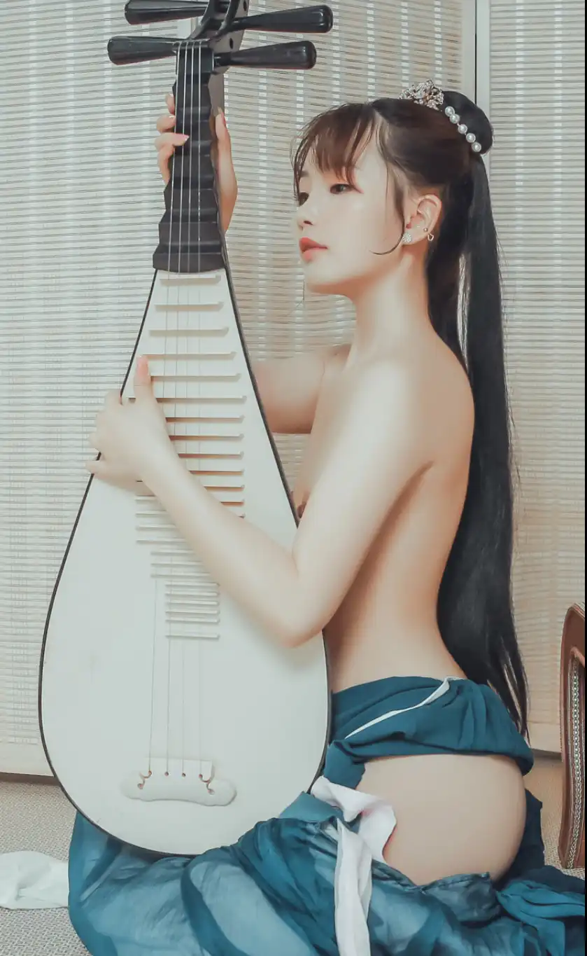 文冰冰第2張寫真