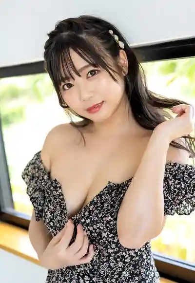 羽笑美晴封面照片寫真