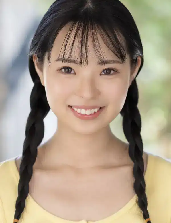 小關麥第1張寫真