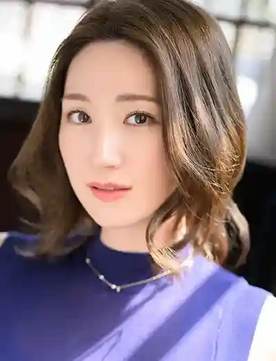 木村玲衣封面照片寫真