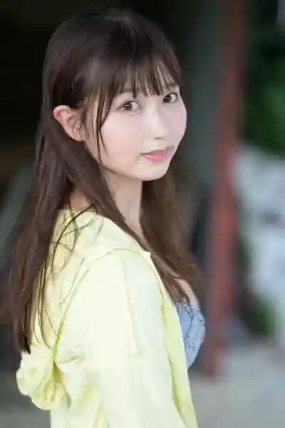 逢澤美優封面照片寫真