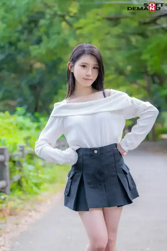 綾瀬もか第2張寫真