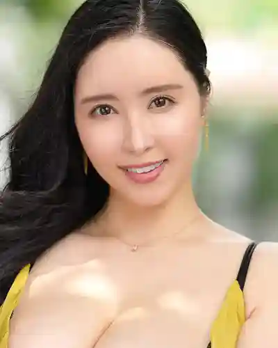 宇佐美すい封面照片寫真