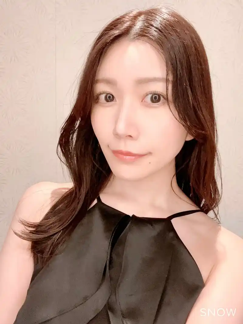 戶川奈美