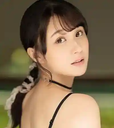 永野莉子封面照片寫真