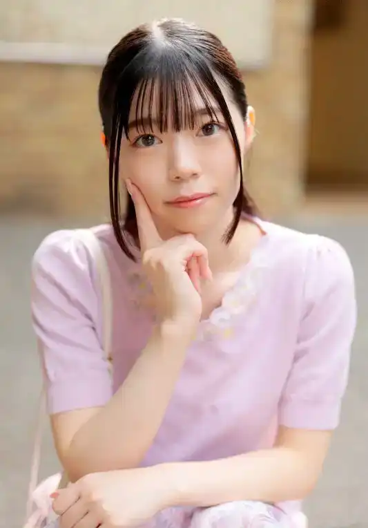 宮野佳奈第2張寫真