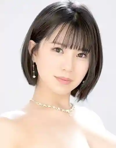 藤子未央封面照片寫真