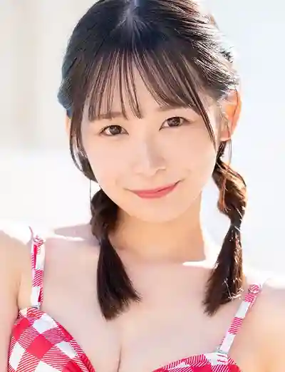 宮崎千尋封面照片寫真