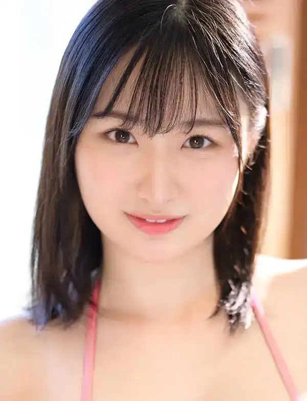 堀田真央第17張寫真