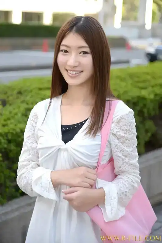 立華静音第3張寫真