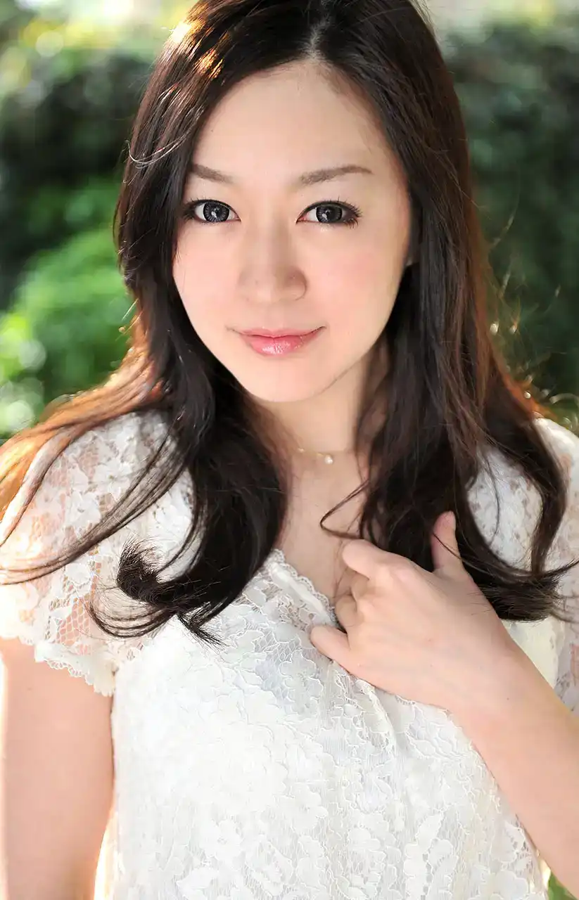 小野麻里亜第236張寫真