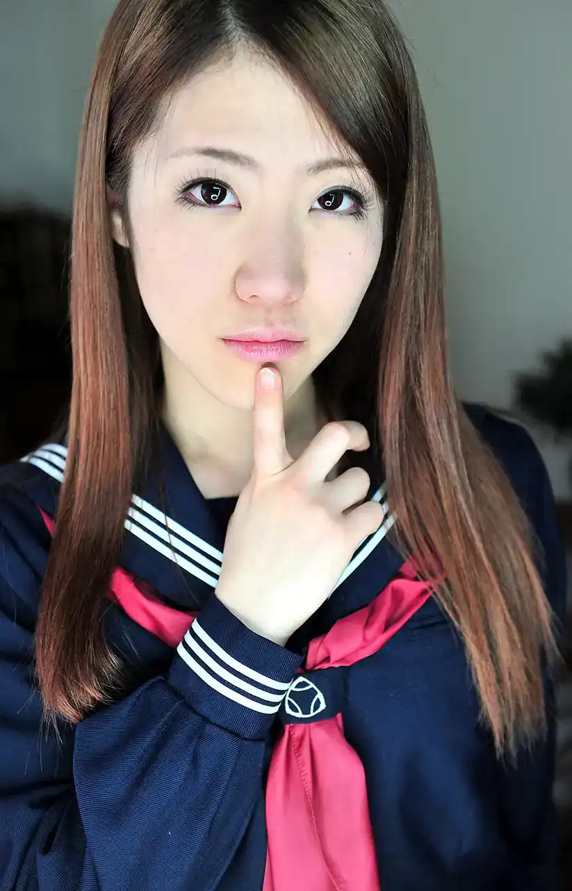 知念真桜第215張寫真