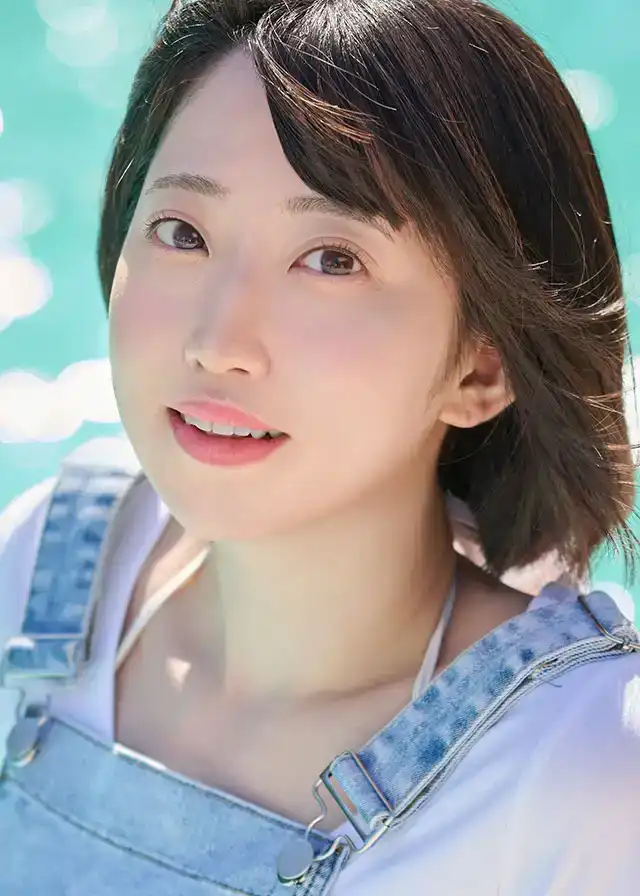 三葉彌生第4張寫真