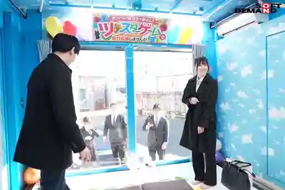 SDMM-196 魔鏡號！制服女子大生妹子爲了獎金脫光光玩滑溜溜潤滑遊戲！和同學貼身摩擦擦出火花直接羞恥開幹？ 的劇照16