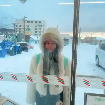愛弓涼第12張寫真