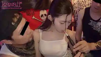 PFES-095 誤入媚薬ヤリサー圈套的純情女大學生 嗨翻天中出し大亂鬥 ~ 設樂夕日的劇照4