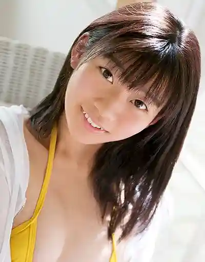 畑芽衣第1張寫真