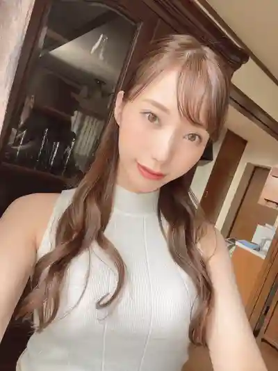 鷲見蓳第5張寫真