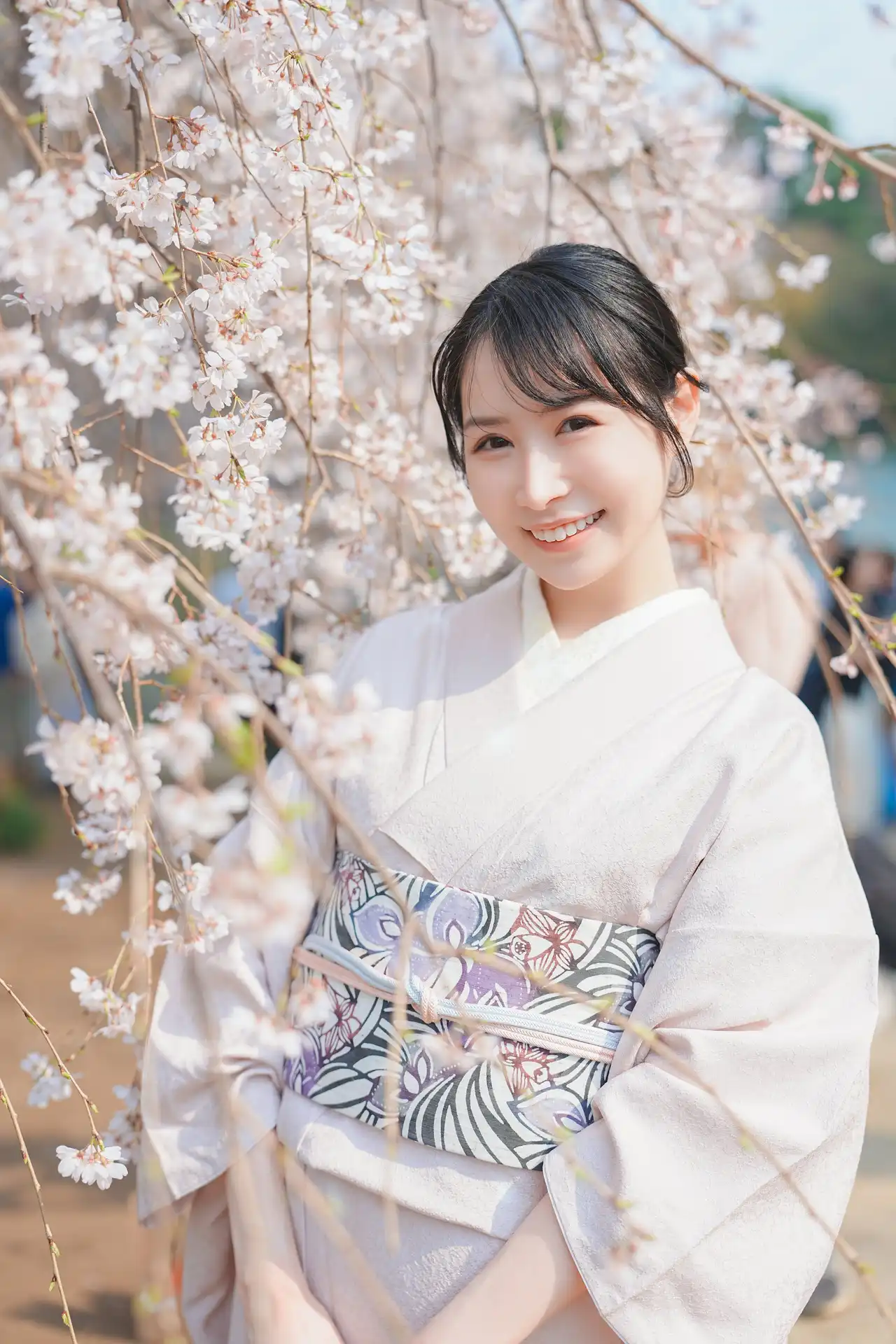 朝妃莉緒第166張寫真