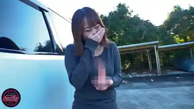 FJIN-075 素人吞精檔案002 結婚4年人妻趁老公出差偷腥，首次不倫爽到爆 大屌口交吞精一泊兩日喉嚨猛幹之旅 ~ 北村海智的劇照17
