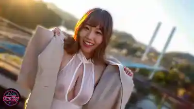 FJIN-075 素人吞精檔案002 結婚4年人妻趁老公出差偷腥，首次不倫爽到爆 大屌口交吞精一泊兩日喉嚨猛幹之旅 ~ 北村海智的劇照15