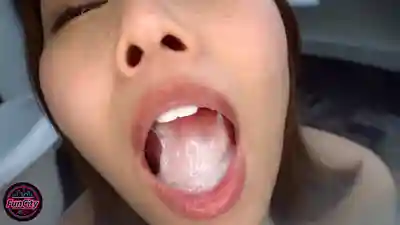 FJIN-075 素人吞精檔案002 結婚4年人妻趁老公出差偷腥，首次不倫爽到爆 大屌口交吞精一泊兩日喉嚨猛幹之旅 ~ 北村海智的劇照12