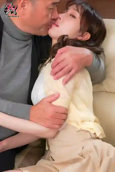 DASS-659 我那清楚系嬌小的可愛老婆被我老爸強制種付寢取 ~ 花裏明理 的劇照14