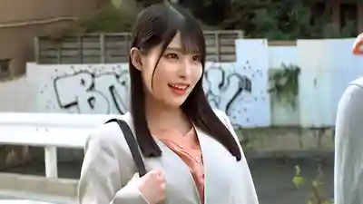 NGHJ-012 丸之內上班的美腿OL小姐姐們！教教童貞小哥哥如何用黑絲素股開葷吧！的劇照18