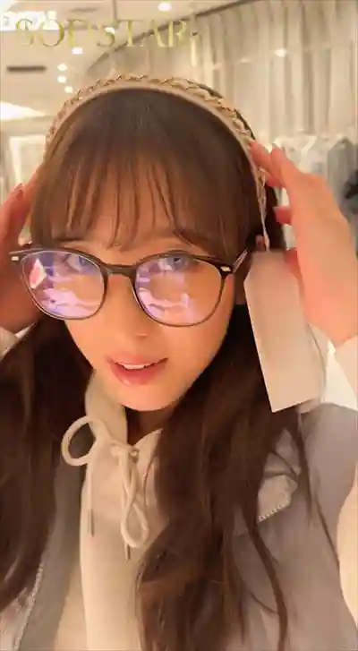 SDHS-057 小湊四葉的假期 澀谷情人酒店激情自拍雙發與顏射 ~ 小湊四葉的劇照16