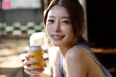 MIKR-014 鄉下老家五年後再會，盯著日向子小姐姐美顏誘惑，沉溺舌吻中出的我 ~ 森日向子的劇照1