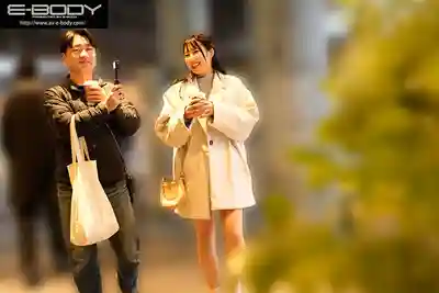 EBWH-234 脫下初戀女友的衣服…沒想到藏著超白嫩巨乳和粉嫩乳頭，興奮到不行瘋狂輸出 ~ 岡田優愛的劇照10