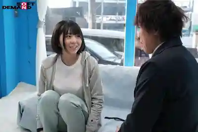 SDMM-200 魔鏡號 溫柔體貼的美女經理幫處男開葷，沒想到對方是絕倫男優，狂抽猛送不顧潮吹抽搐，無套內射根本停不下來！ 的劇照5
