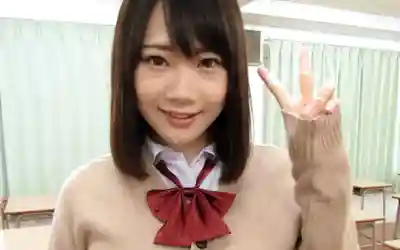 PES-130 超A級制服美少女的變態色情個人攝影影會！蘿莉小穴被狠狠插入   的劇照1