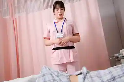DANDY-976 故意用手活般的下身清洗讓年輕男患者控制的護士 VOL.2 ~ 明裏友香 橘日向 藤咲紫 的劇照19