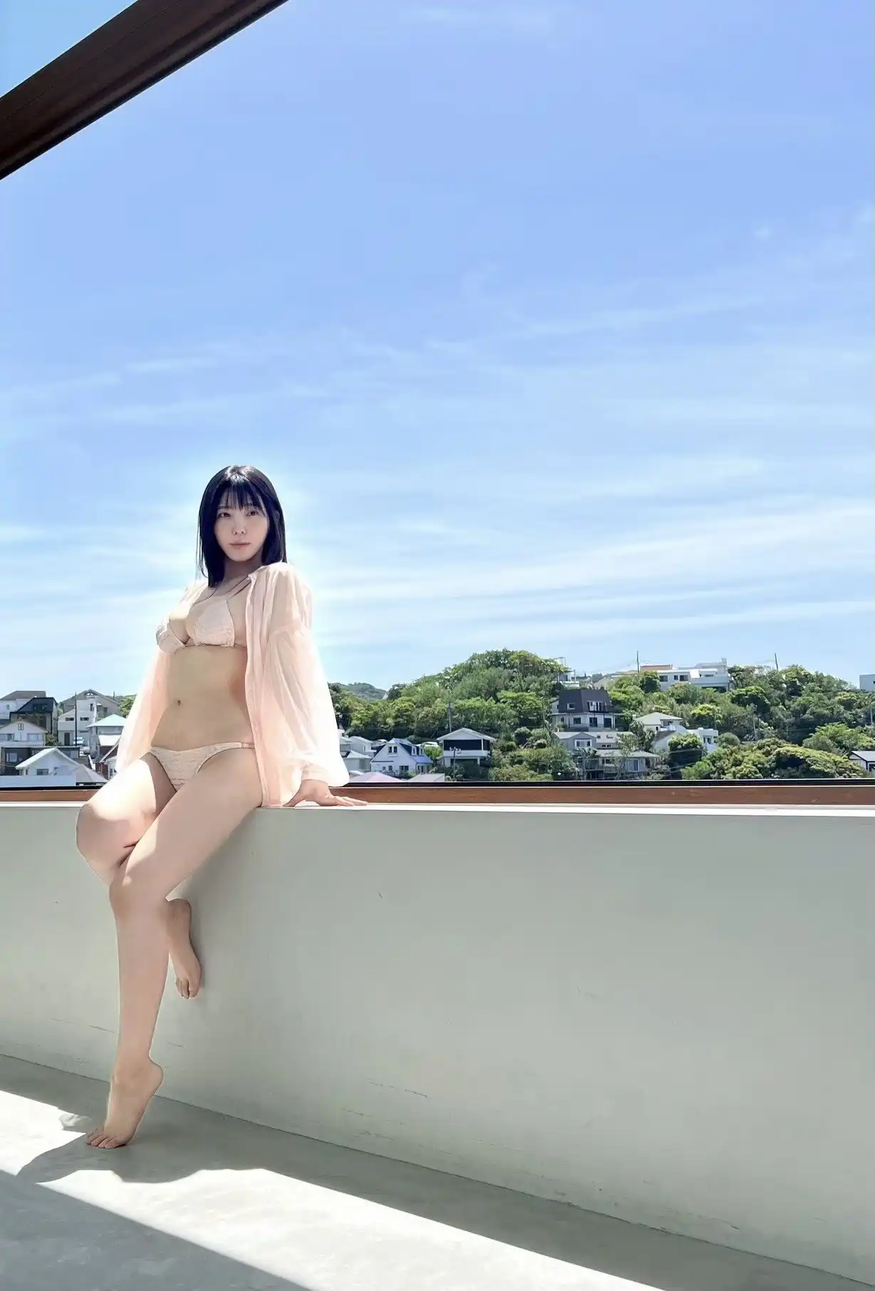 紫藤留衣第328張寫真
