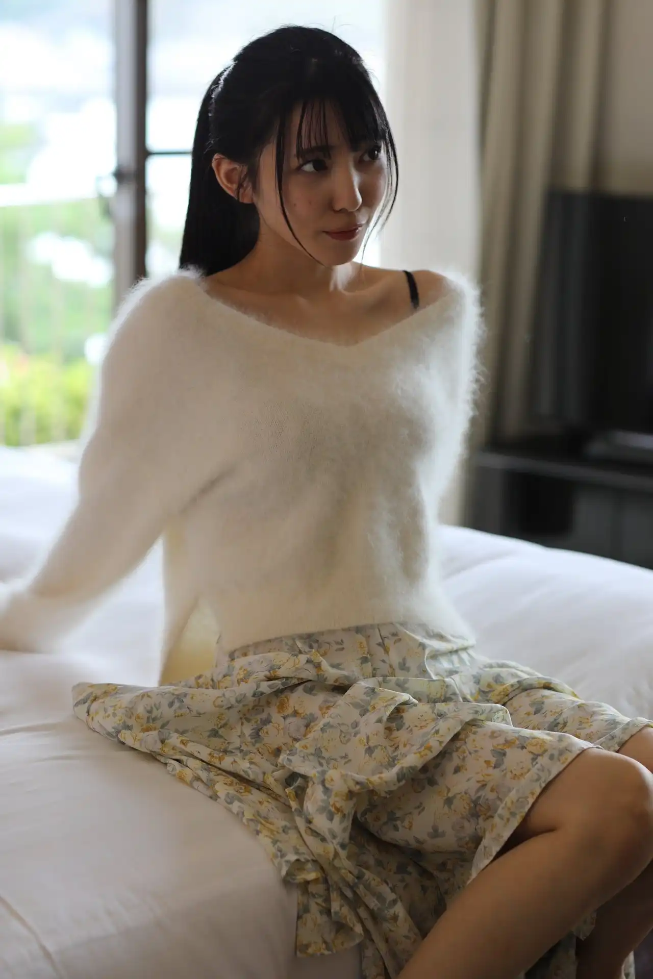 紫藤留衣第595張寫真