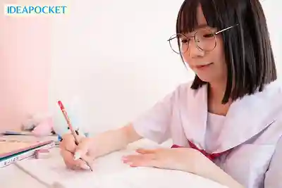 IPZZ-624 蘿莉少女被凌辱輪奸 全班同學都討厭的小可憐 ~ 日向由奈 的劇照15