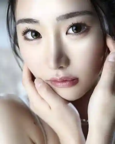 望月凜音封面照片寫真