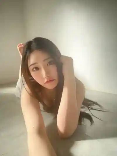 望月凜音第15張寫真