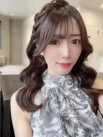 朝倉由良第4張寫真